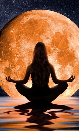 The moon's influence in the cosmic energy affects me.