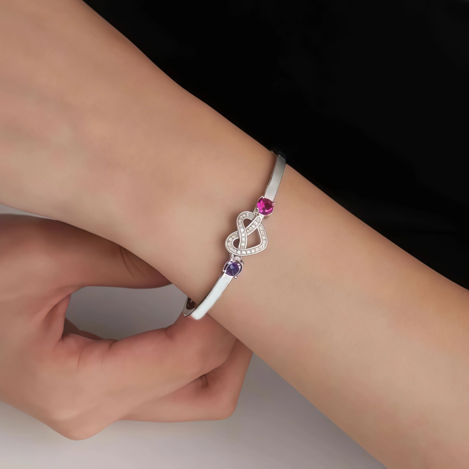 Love Knot Bracelet - Engraved with Name and Birthstone-sliver-model Love Knot Bracelet - Engraved with Name and Birthstone-sliver-model